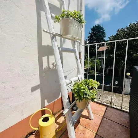 Contessa Reina Apartment Como