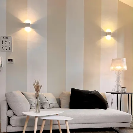 Apartment Contessa Reina Como
