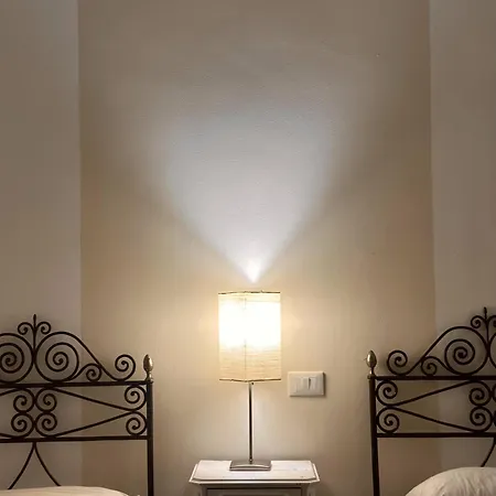 Contessa Reina Apartment